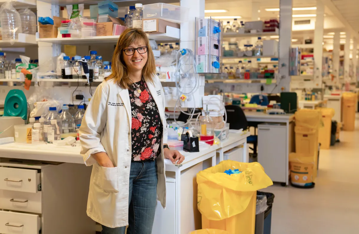 Dr Vicki Athanasopoulos