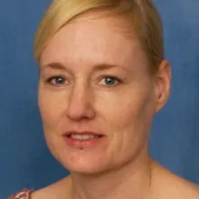 Dr Nadine