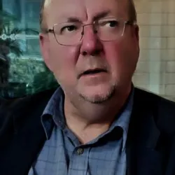 Professor Robert Andrews